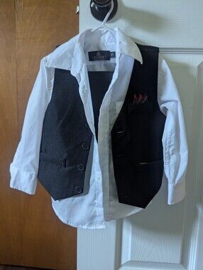 City Threads White Dress Shirt with Black Vest and Pocket Square